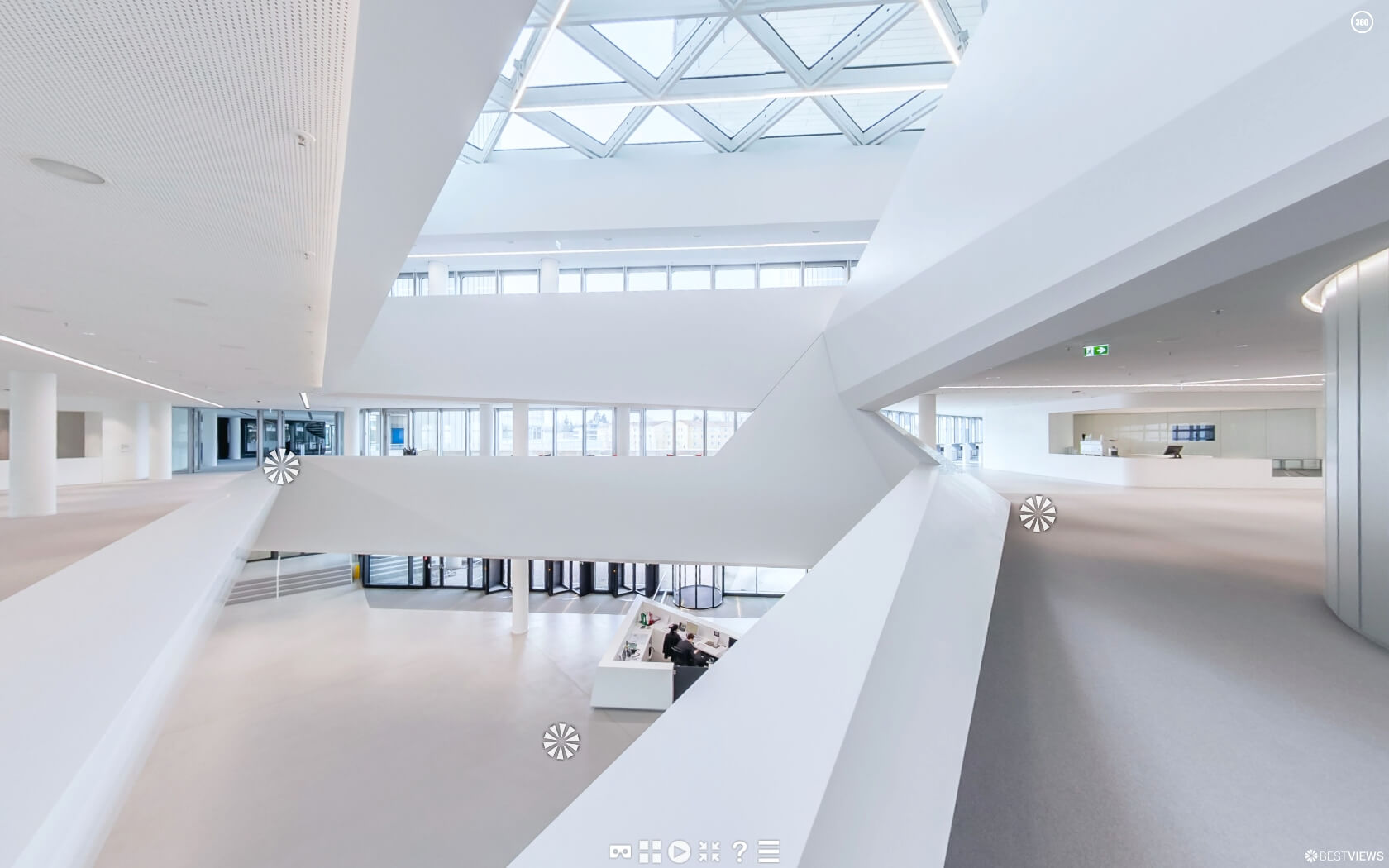 HVB Tower-Foyer-360°-Rundgang-opt